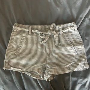 Adorable striped shorts with detachable belt!